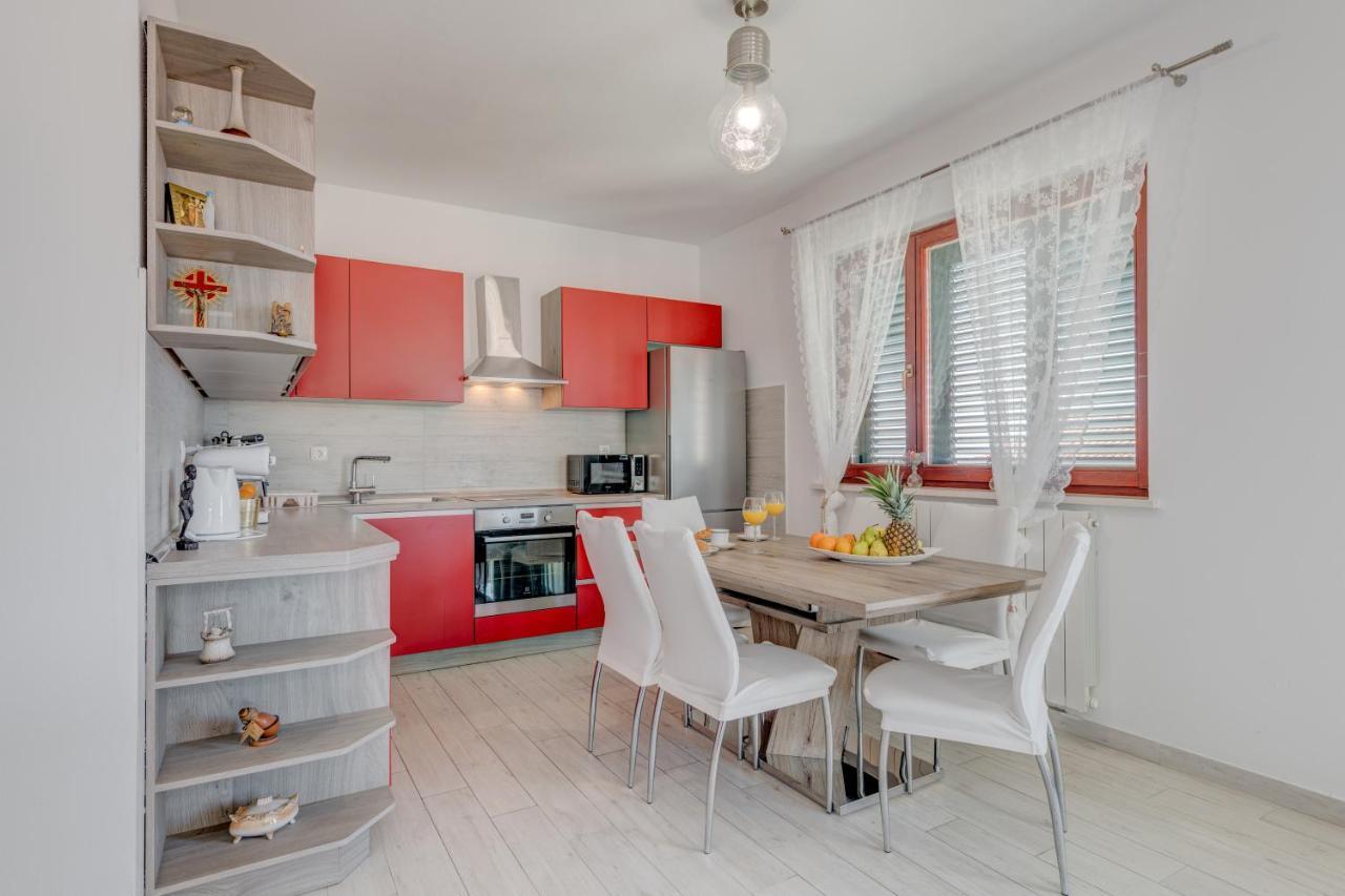 Apartman Aurelia Podstrana Eksteriør bilde